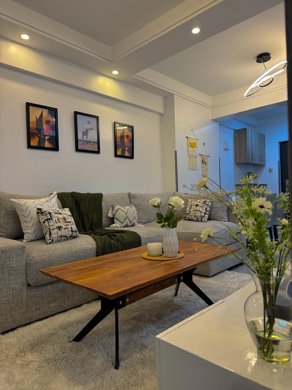 1.5 Bedroom unit with a beautiful View. - Image 1