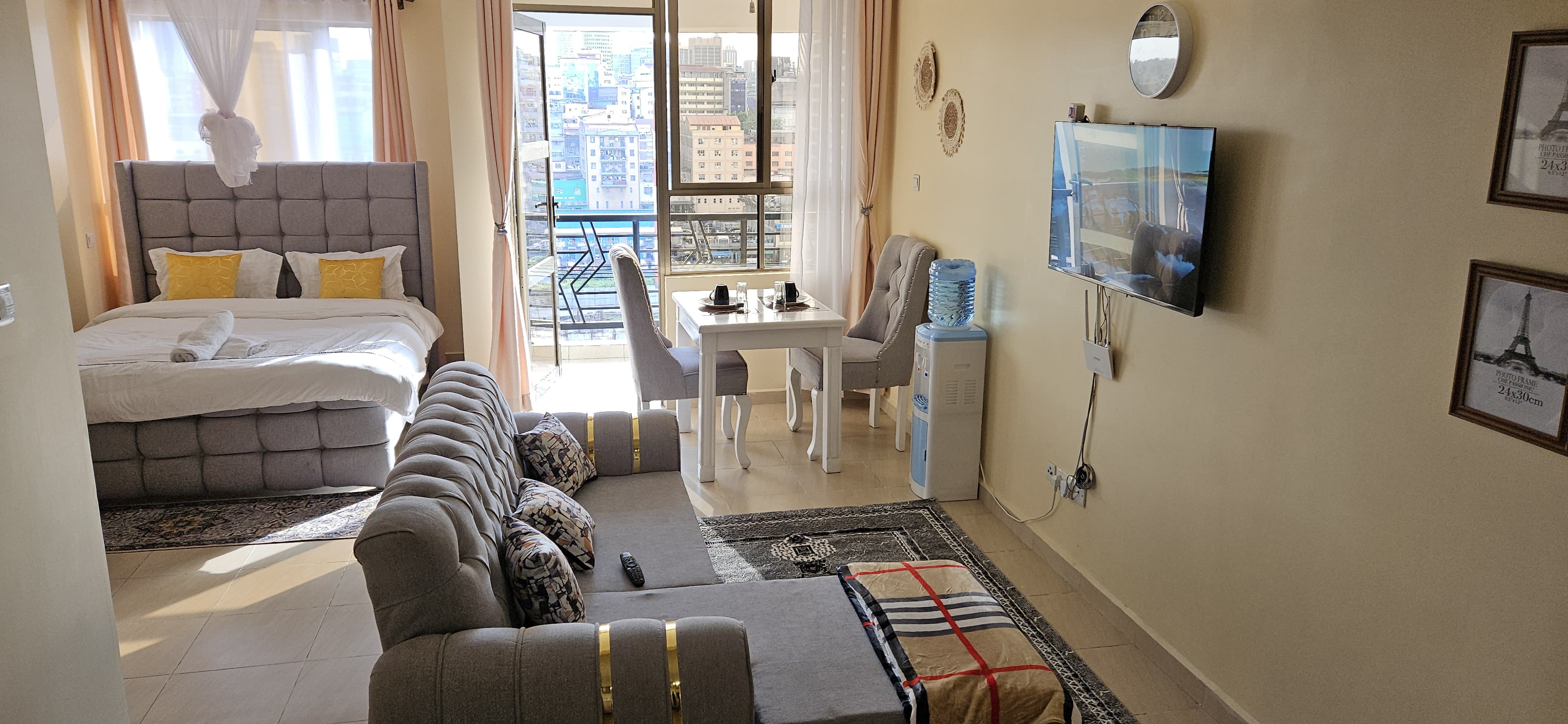 Spacious Studio Airbnb in Ngara with stunning city views