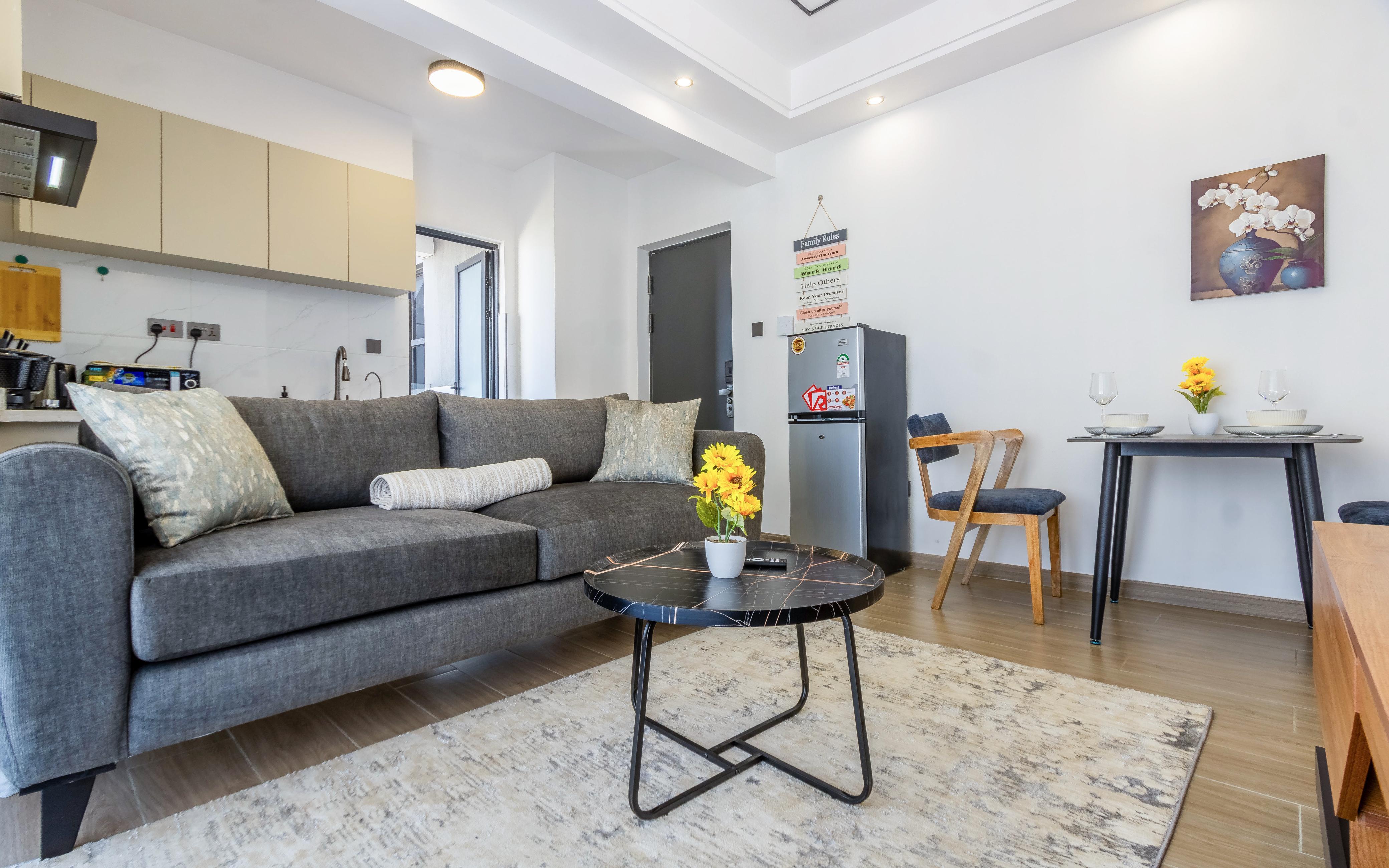 Elegant 1 Bedroom Getaway in Kilimani | Book Now & Save on Long Stays - Image 1