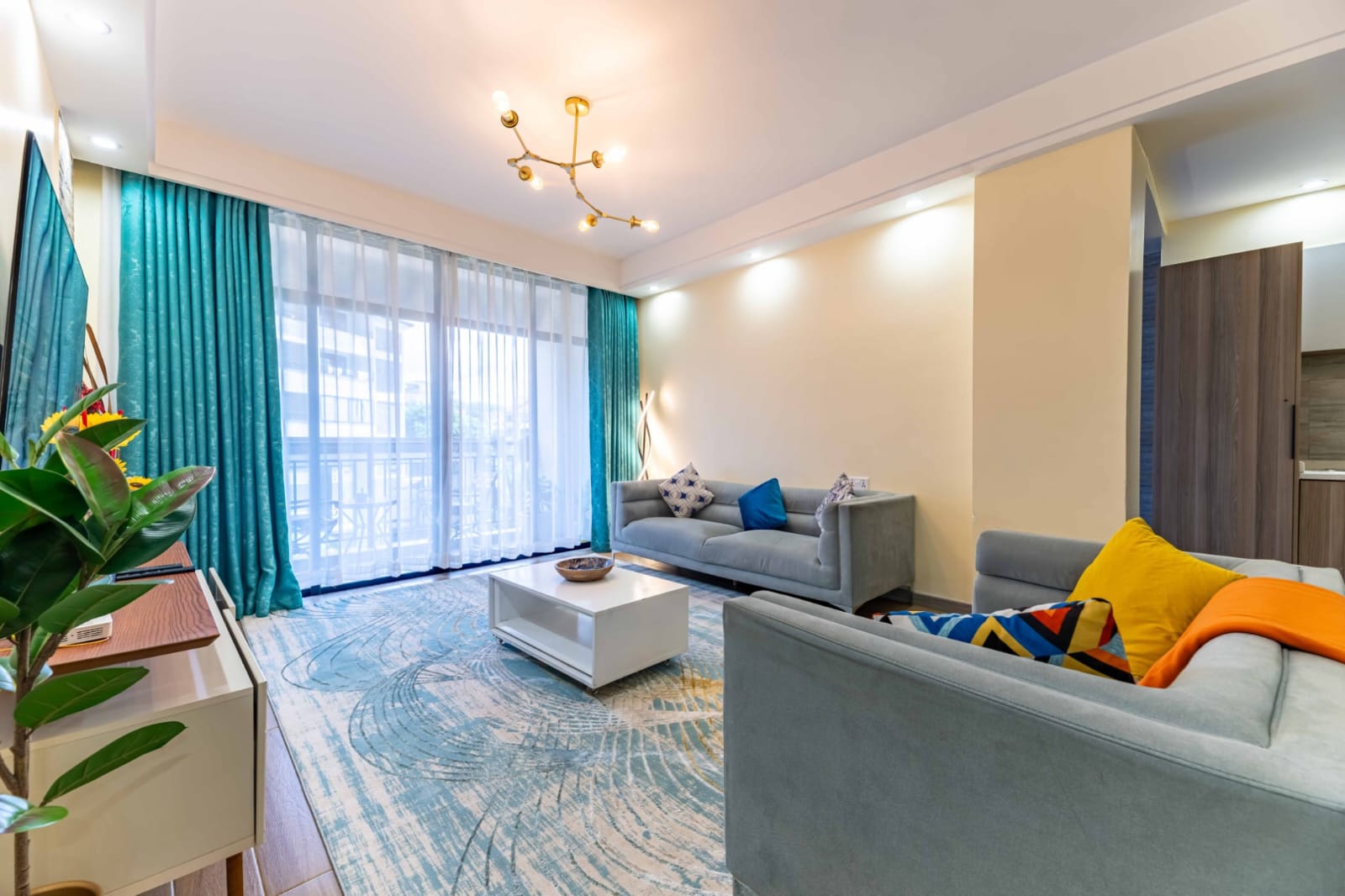 Spacious and Stylish Two Bedroom Airbnb in Kileleshwa near Nairobi CBD