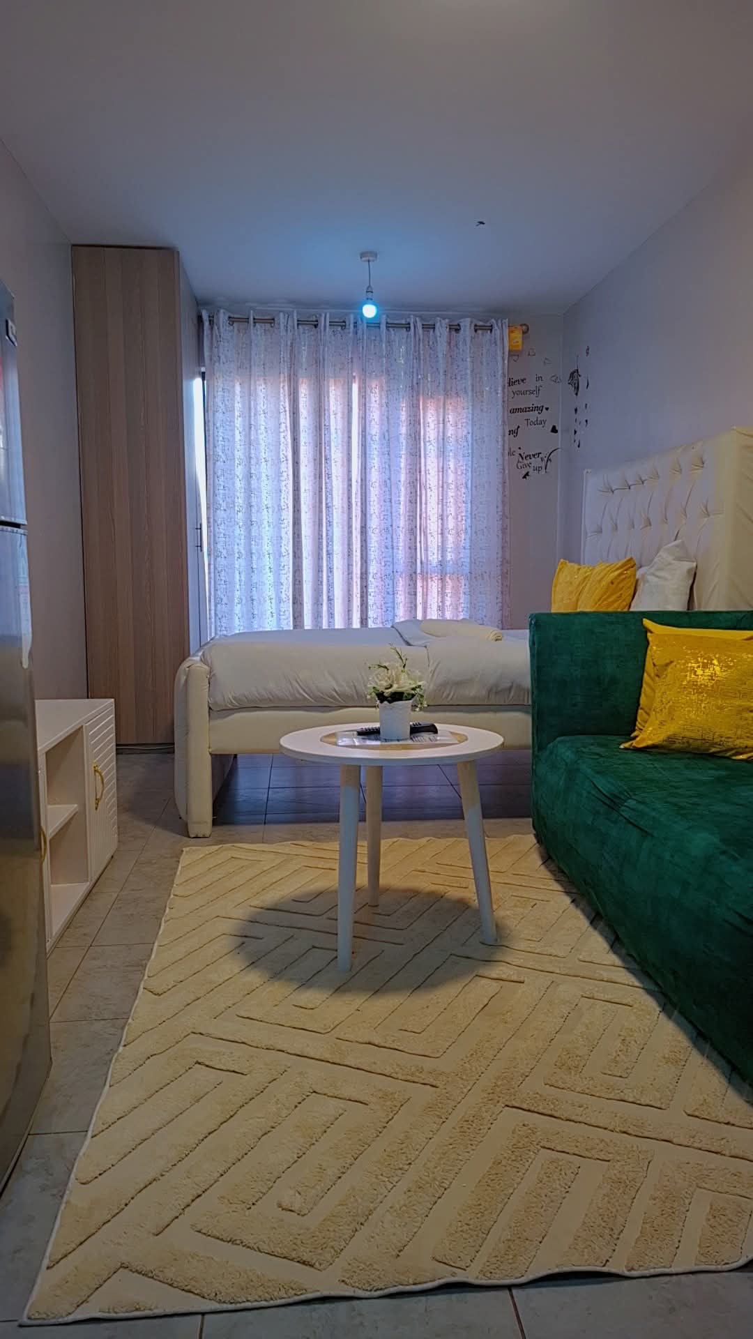 Raynate Comfort Homes - Studio Apartment - Image 1