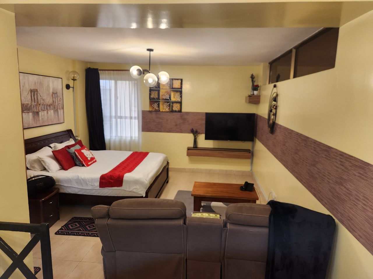 InfiStays Executive Studio Apartment