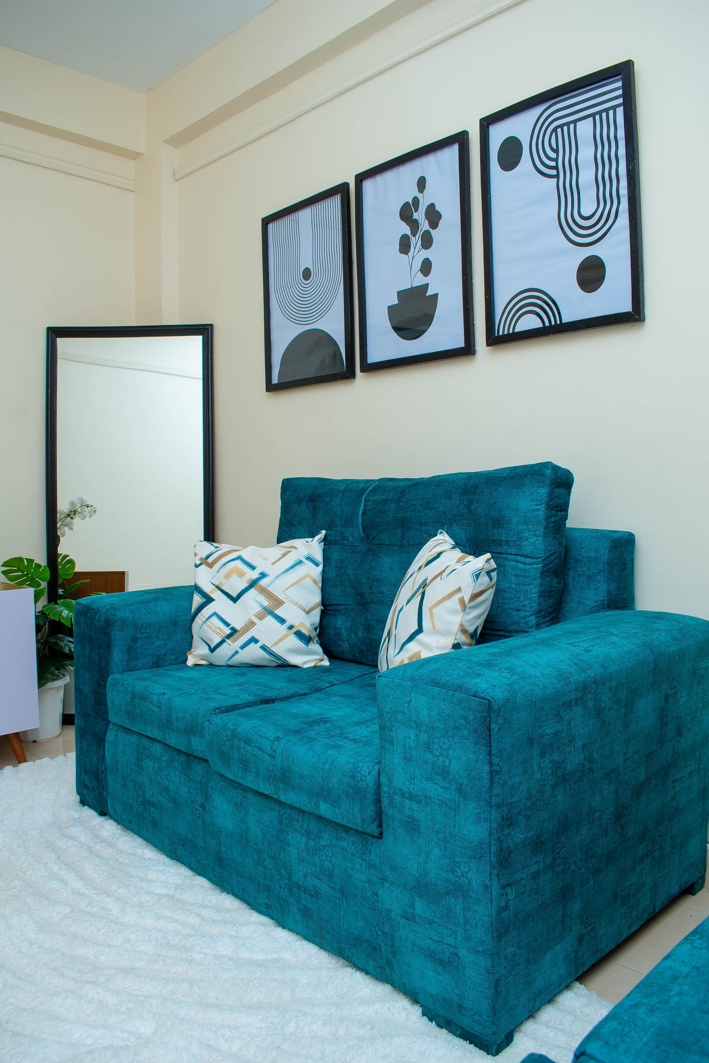 Beautiful 1 bedroom Apartment close to Town - Image 1