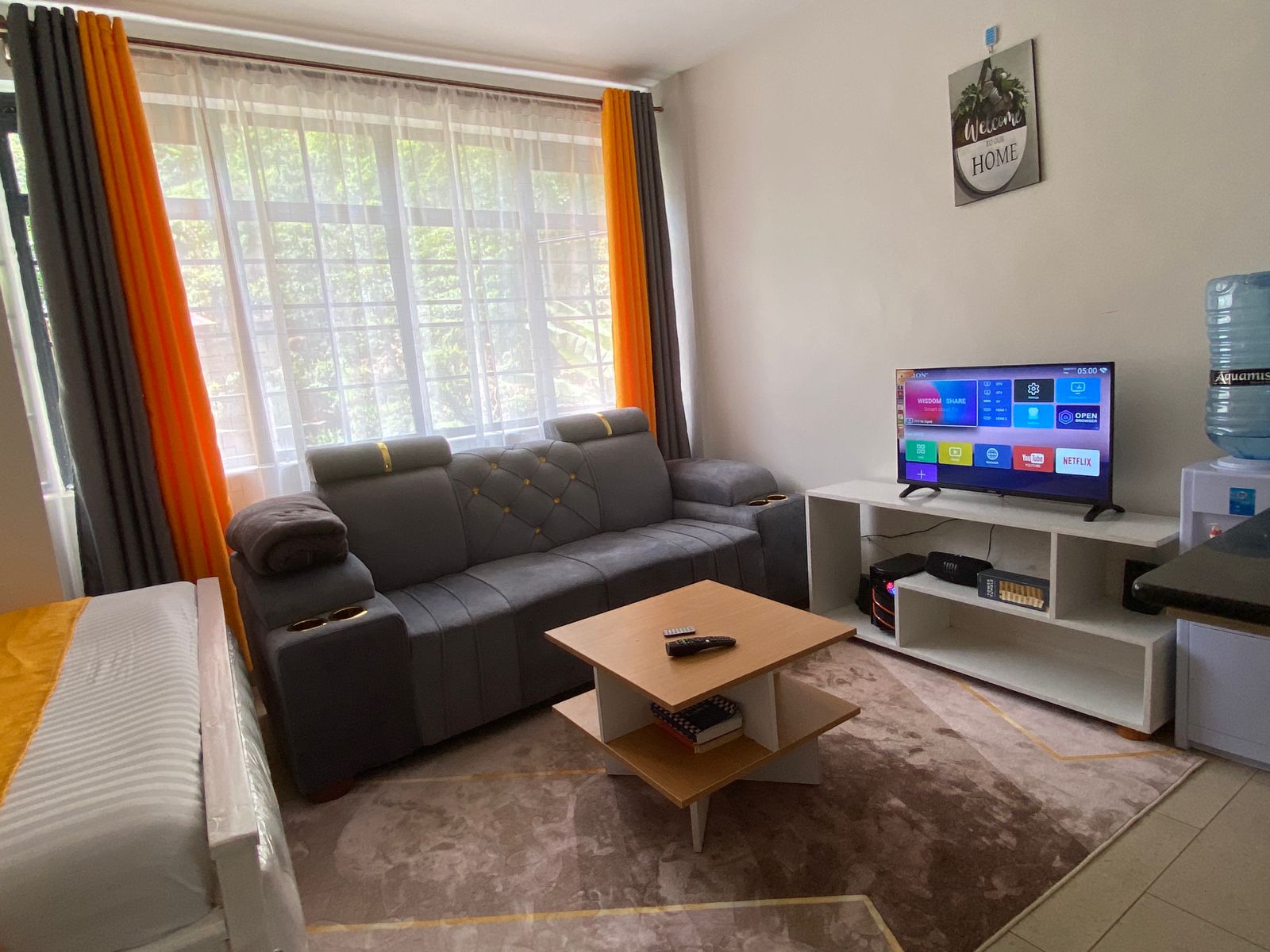 RoyalHomes AirBnB - Image 1