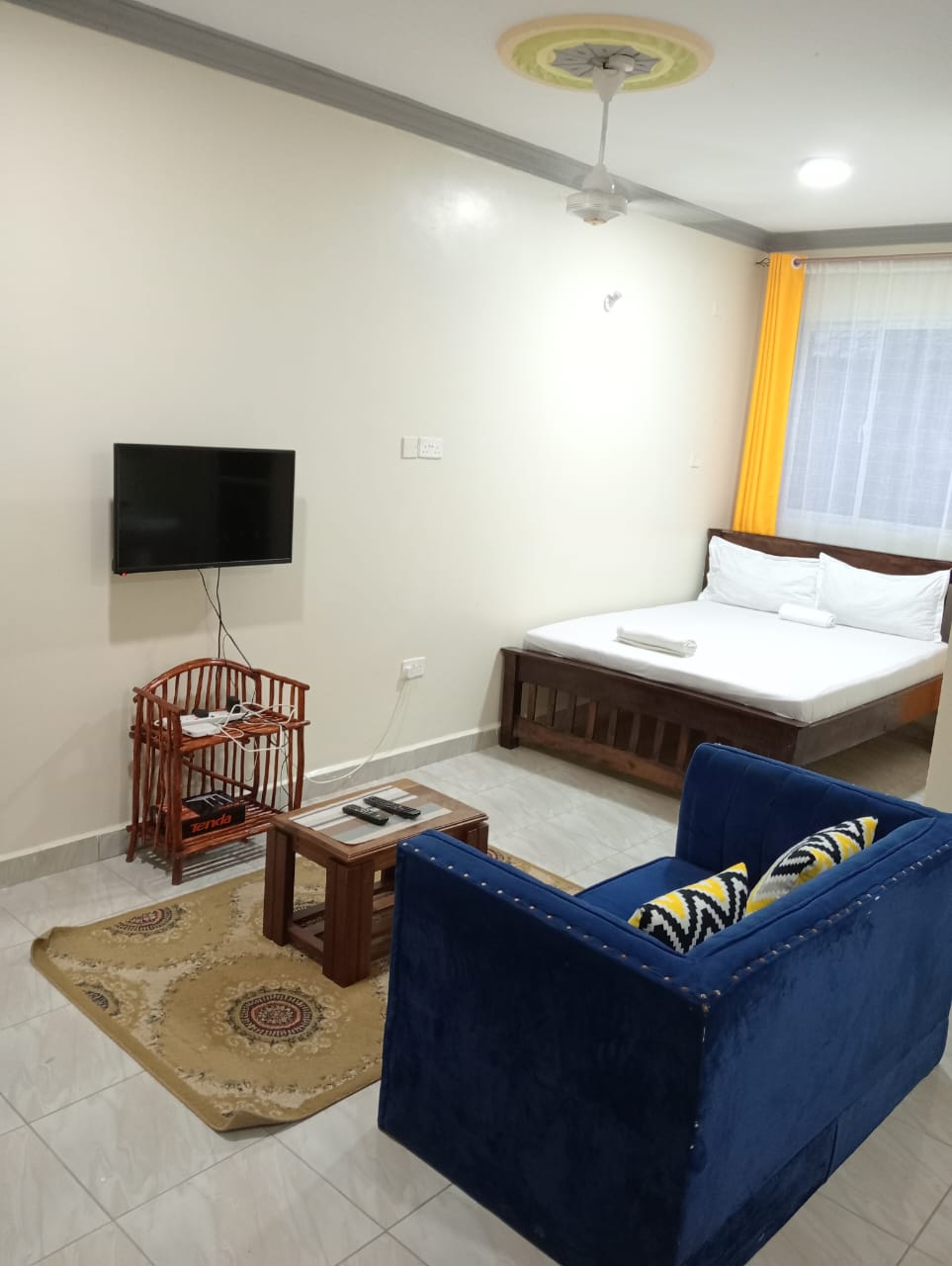 Comy AirBNB studio Mombasa - Image 1